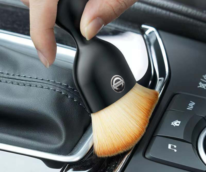 Hot Sale ✨50% OFF ✨Car Interior Dust Sweeping Soft Brush